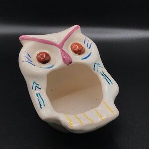 Vintage owl ashtray colorful paint brushes sponge holder